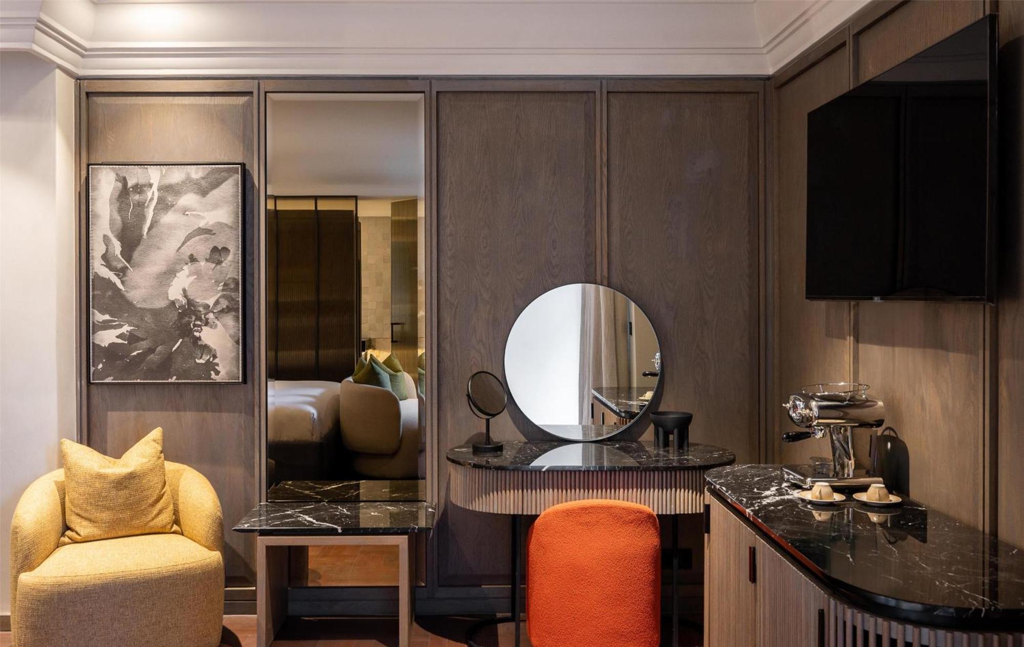 Park Hyatt Hotel 5*