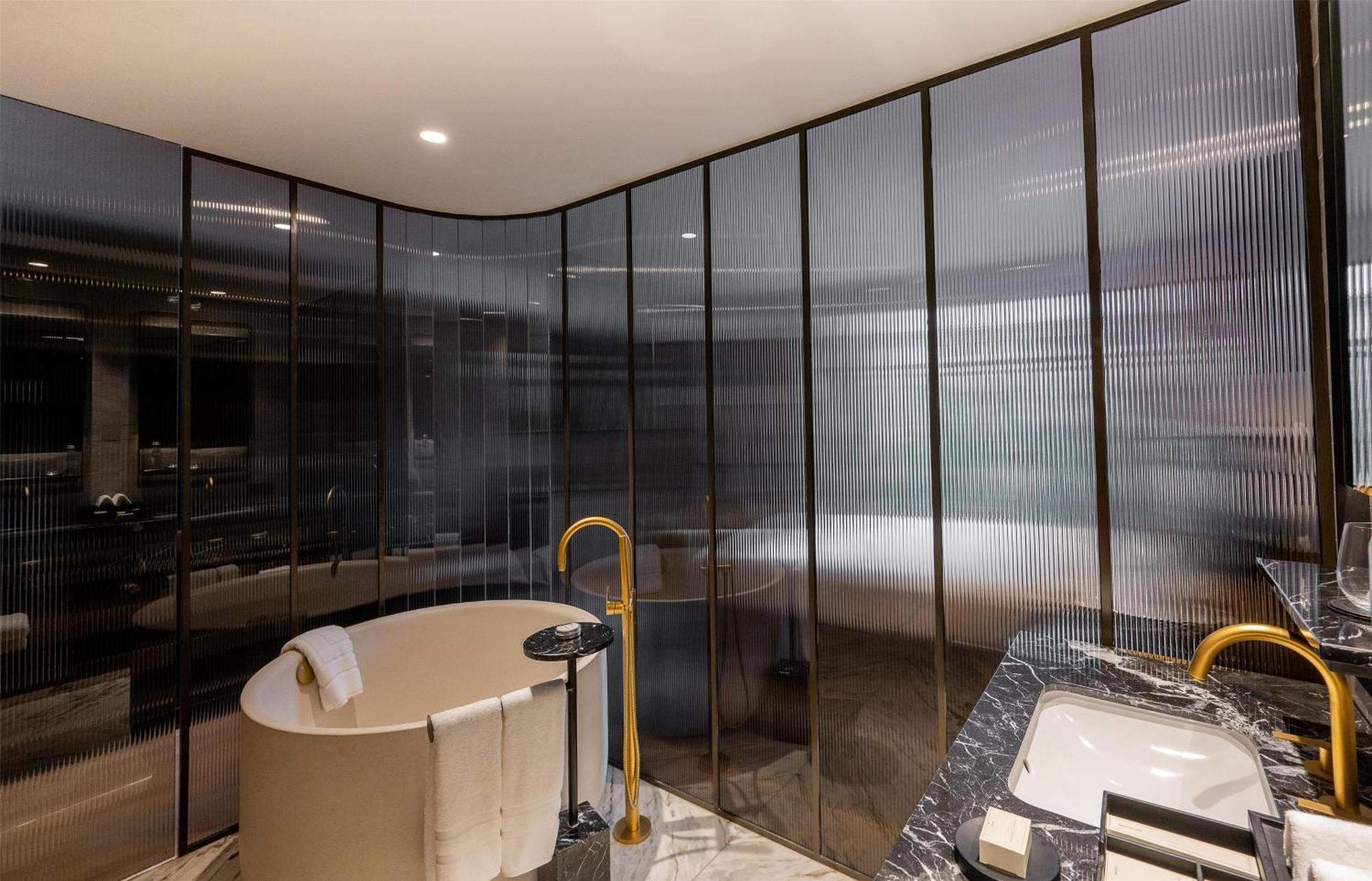 Park Hyatt Hotel 5*